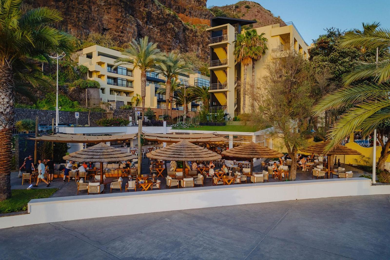 Calheta Beach - All-Inclusive - Savoy Signature Bagian luar foto